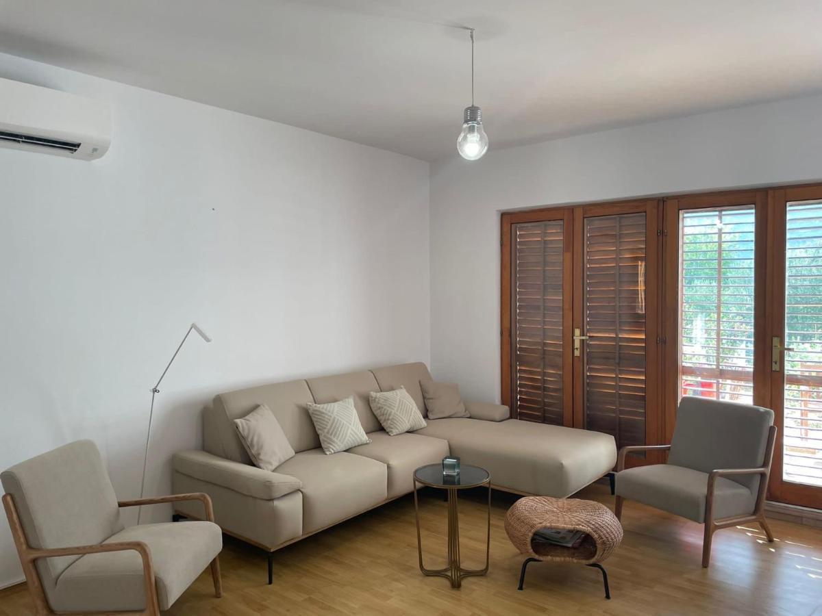 Six Bedroom Holiday Home Matea Ploce  Ngoại thất bức ảnh